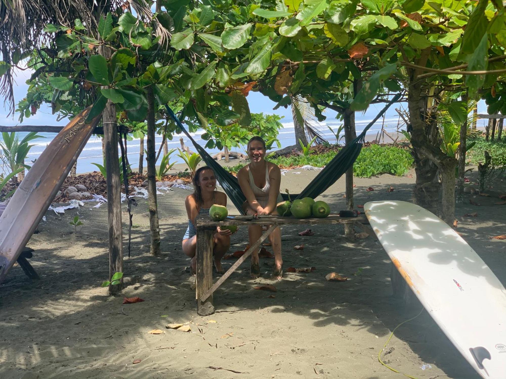 Miguel Surf Camp Hotel Quepos Ngoại thất bức ảnh